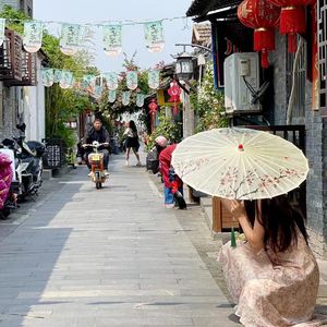 国产乱妇无码一区二区三区黑寡妇
