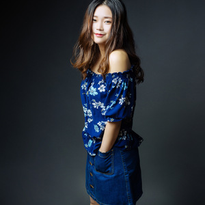 国产乱妇无码一区二区三区黑寡妇
